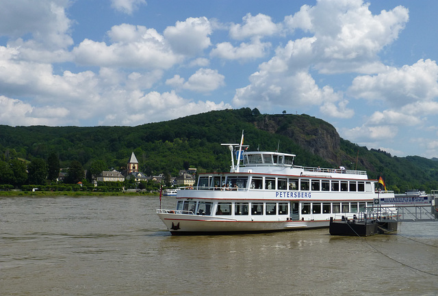 DE - Remagen - Ausflugsschiff auf dem Rhein