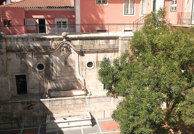 Neither the 1755 earthquake jeopardized the water suply to Lisbon