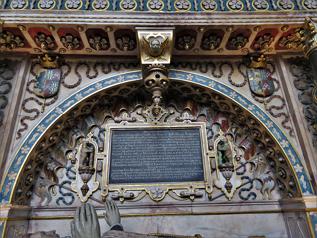 st mary's church, warwick (83)c16 flags and ribbonwork on tomb of robert dudley, earl of leicester +1588 and wife lettice, probably by jasper hollemans