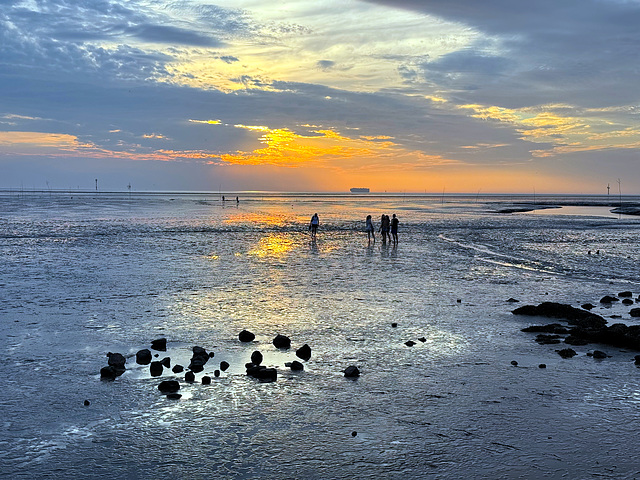 Sunset Wremen beach