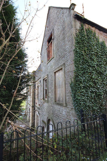 Annesley Hall, Nottinghamshire (abandoned and burnt by vandals)