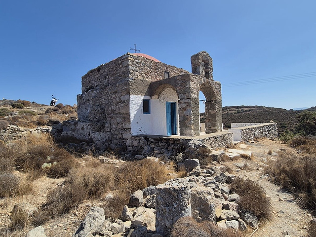 Παρεκκλήσι Αγίων Αποστόλων Πέτρου.