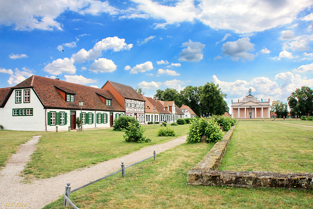 Ludwigslust, Am Bassin