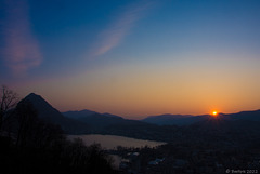 Sonnenuntergang über Lugano (© Buelipix)