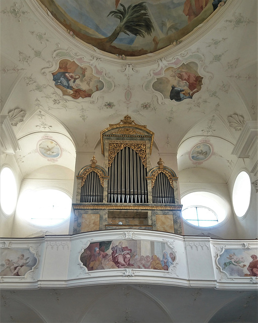 In der Schlosskirche Mainau