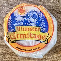 Munster Ermitage cheese