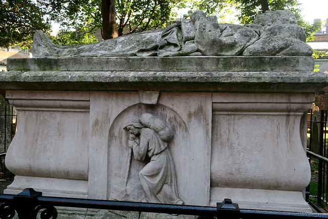 IMG 2934-001-Bunyan's Tomb 2