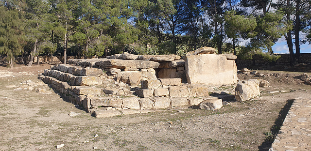 One of the Dolmen, Elles