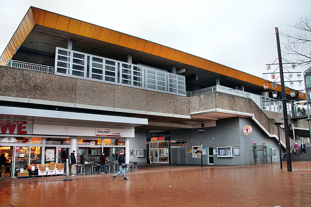 Straßenbahnhaltestelle "Scharnhorst Zentrum" (Dortmund) / 27.03.2018