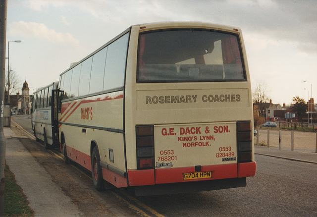 Dack (Rosemary Coaches) G704 HPW in Newmarket – 18 Feb 1990 (111-12)