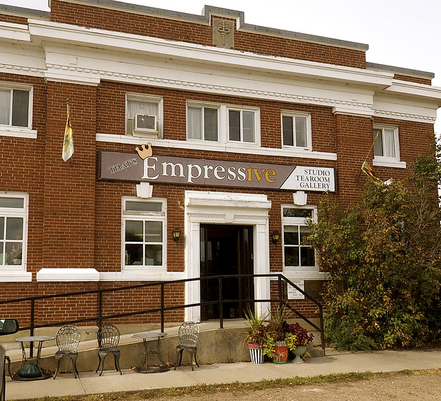 Old Empress bank building, Alberta.
