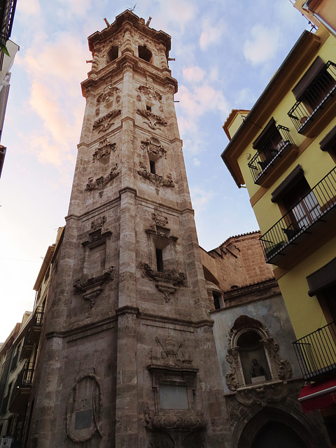 Valencia: torre de Santa Catalina, 1