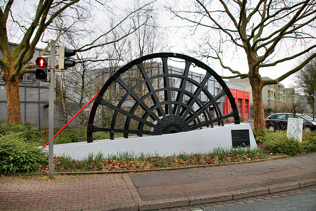 Seilscheibe zur Erinnerung an den Bergbau in Scharnhorst (Dortmund) / 27.03.2018