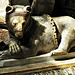 st mary's church, warwick (111)bear at feet of c16 tomb effigy of ambrose dudley, earl of warwick +1590