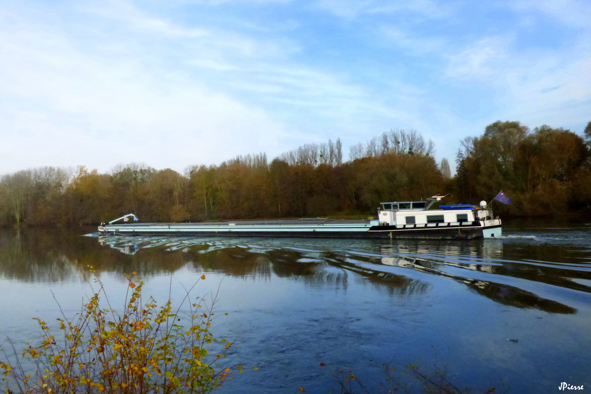 Péniche sur l'Oise