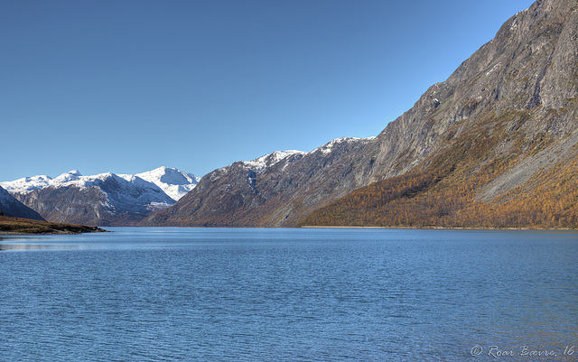 Lake Gjende and Besseggen