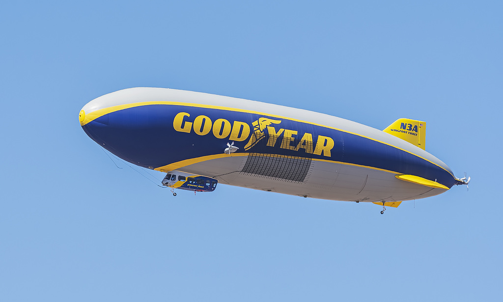 Luftschiffbau Zeppelin Goodyear Blimp N3A "Wingfoot Three"