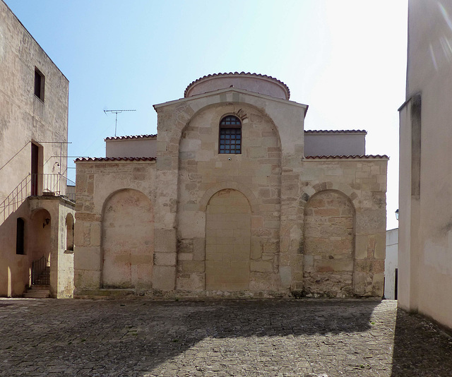 Otranto - Basilica bizantina di San Pietro