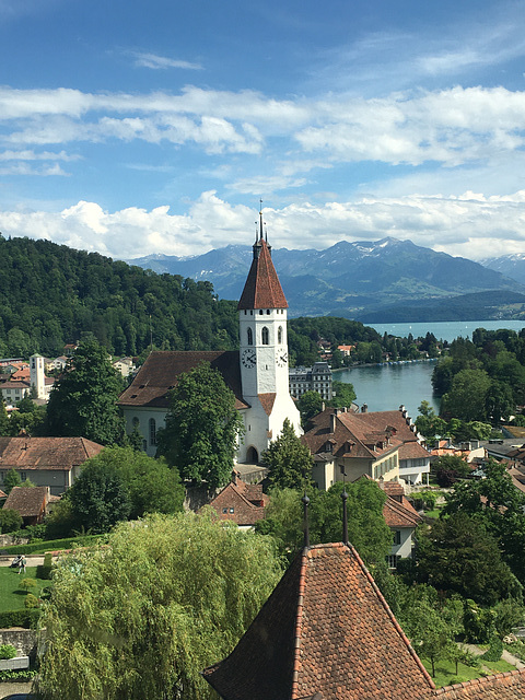 Blick auf Thun.