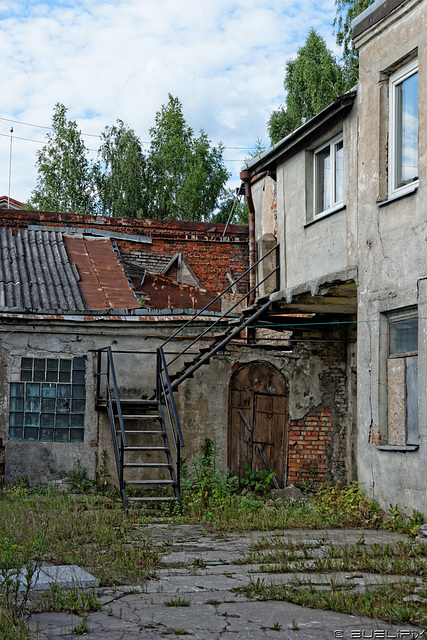 Hinterhof in Kaunas (© Buelipix)