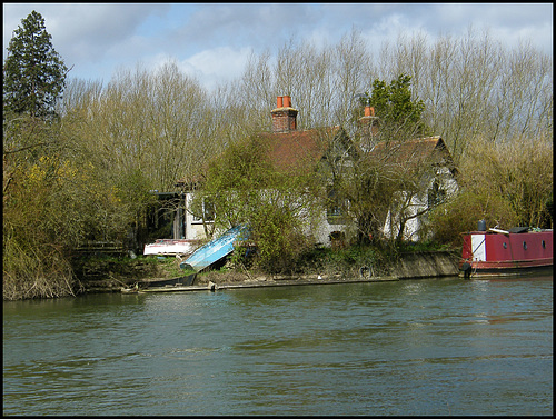 Medley Weir Cottage