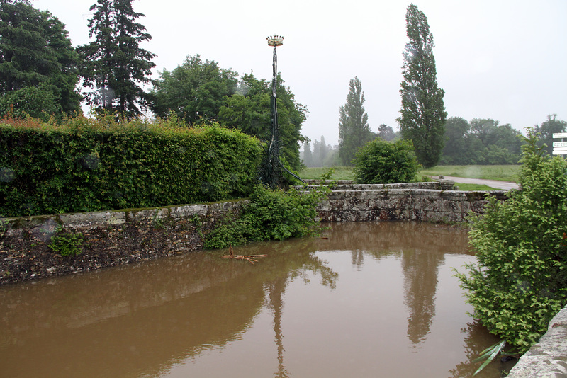 Les douves du château de Bombon