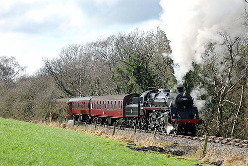 Approaching Cliff Farm