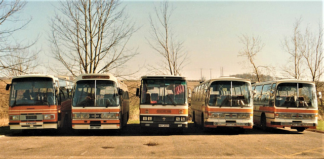 Suffolk County Council coaches parked in Bury St. Edmunds – 16 Feb 1990 (111-6) Suffolk County Council coaches parked in Bury St. Edmunds – 16 Feb 1990 (111-6)