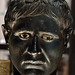 Portrait trouvé en Italie - 340-200 av. J.-C. Bronze , marbre , verre et cuivre .
