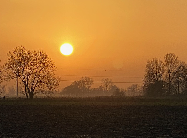 Sonnenuntergang,   15Uhr58