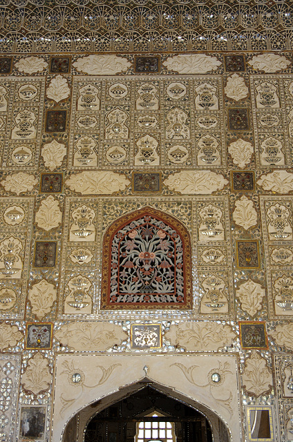 Sheesh Mahal (Mirror Palace)