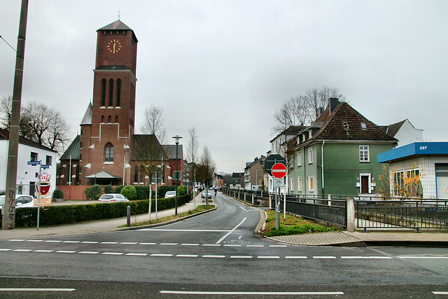 Schulstraße am Deininghauser Bach (Castrop-Rauxel) / 26.12.2019