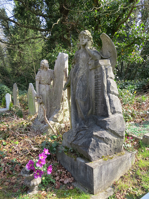 st pancras and islington cemetery, east finchley, london