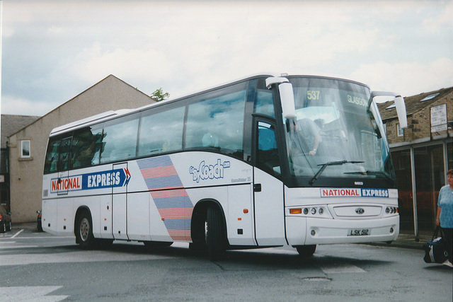 Parks of Hamilton LSK 512 at Skipton - 31 May 2001