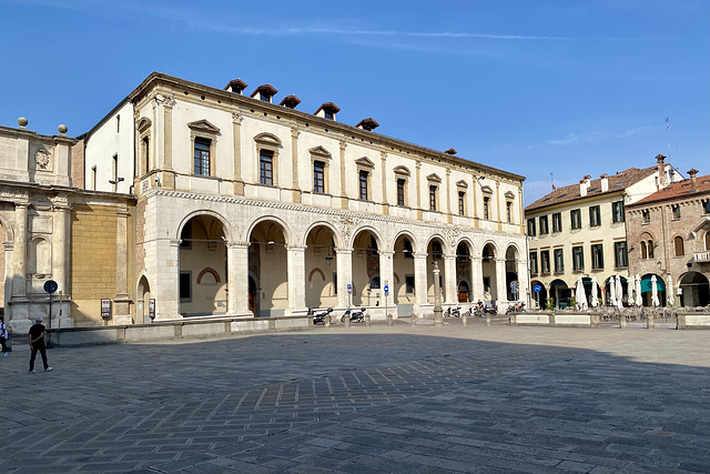 Padua 2021 – Palazzo del Monte di Pietà Nuovo