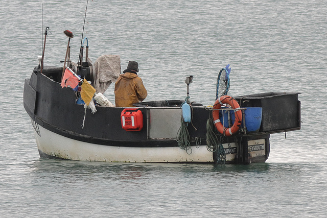 EOS 90D Unknown 08 43 15 15430 Fishing dpp