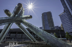 Jack Poole Plaza with the 2010 Winter Olympic Flame Cauldron (© Buelipix)