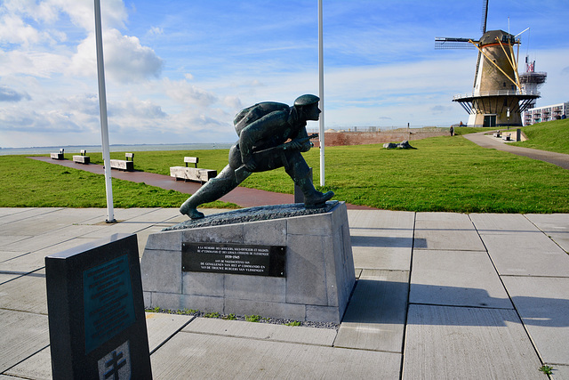 Vlissingen 2017 – Monument for the landing of the marines during Operation Infatuate I