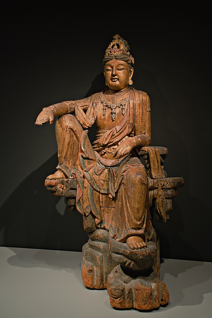 Guan Yin  Avalokiteśvara (Sanskrit: अवलोकितेश्वर)