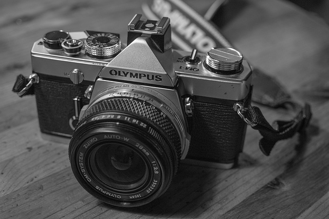 Olympus OM-1