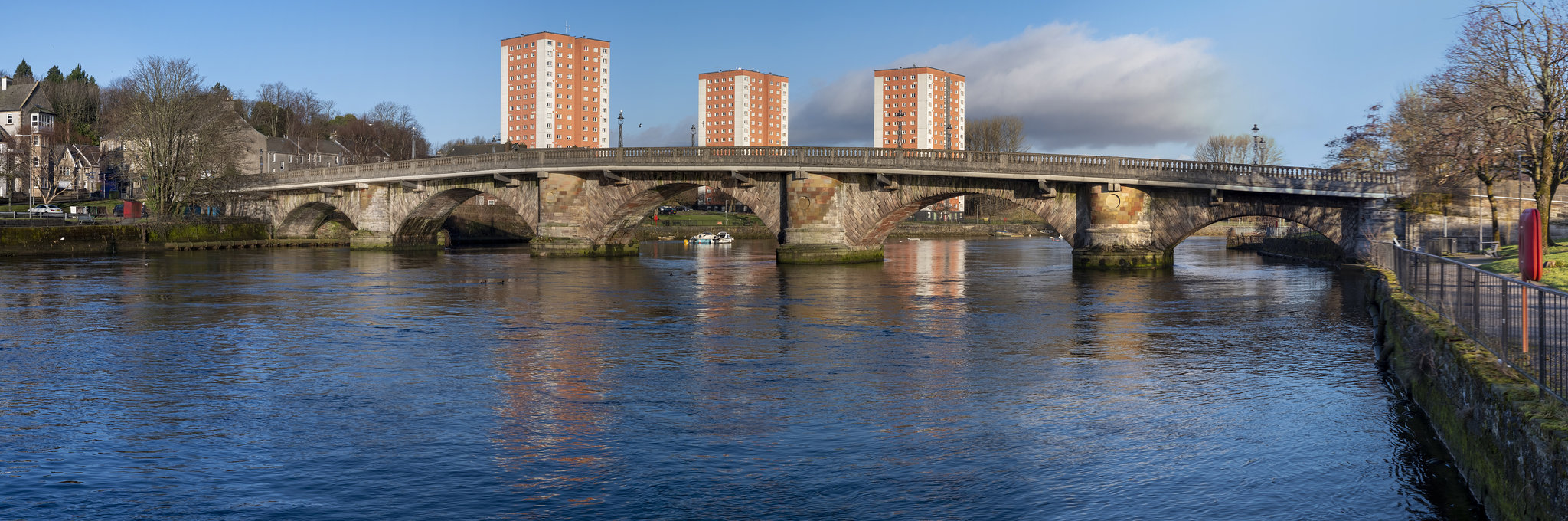 Dumbarton Bridge Panorama Showing the 5 Arches