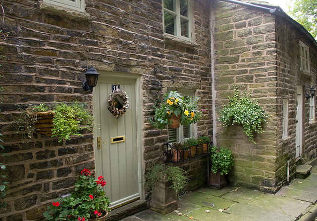 Cottages in Queen Street, Bollington