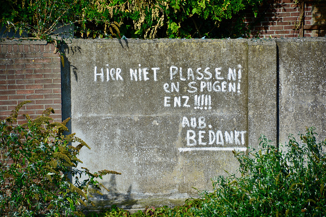 Vlissingen 2017 – Hier niet plassen en spugen enz!!!!! aub. bedankt