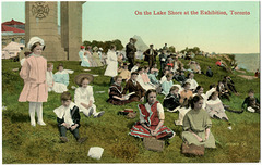 TO0014 ON THE LAKE SHORE - GIRLS