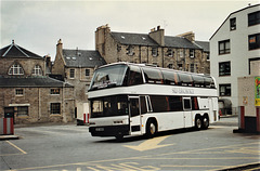Silver Choice LBZ 6889 (D320 NWG) in Edinburgh – 2 Aug 1997 (363-10)