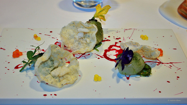 Oeuvre d'art à base de Saint -Jacques... Une pensée pour nos restaurateurs