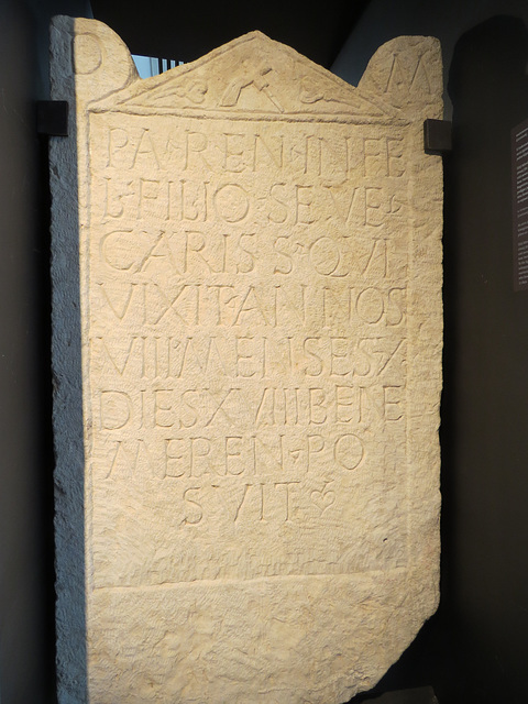 Musée archéologique de Zadar : CIL III, 14 004.