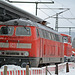 DB Diesellok 218 494-3 im Bahnhof Titisee Neustadt. Fährt auf der Strecke als Verstärkungslokomotive für die Schneefräse mit.