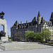 National War Memorial & the Tomb of the Unknown Soldier ... P.i.P. (© Buelipix)