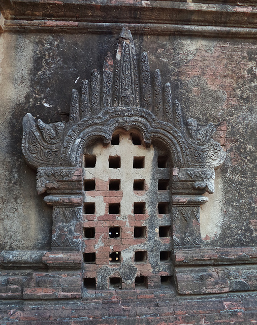 Bagan temple detail